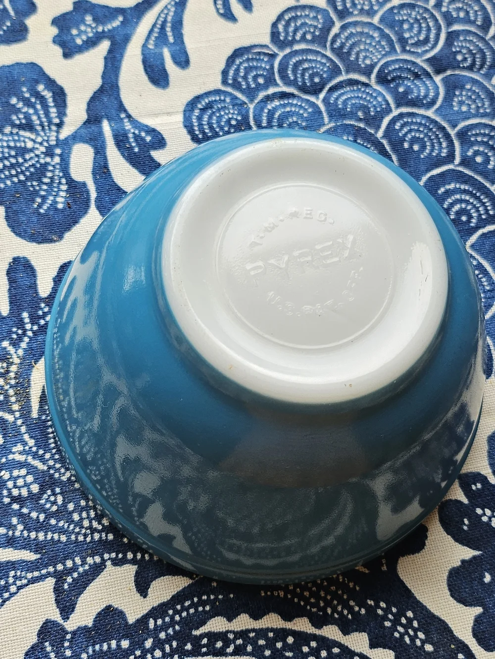Vintage Pyrex Primary Colors Nesting Mixing Bowl Set (400 Series) - Complete Set